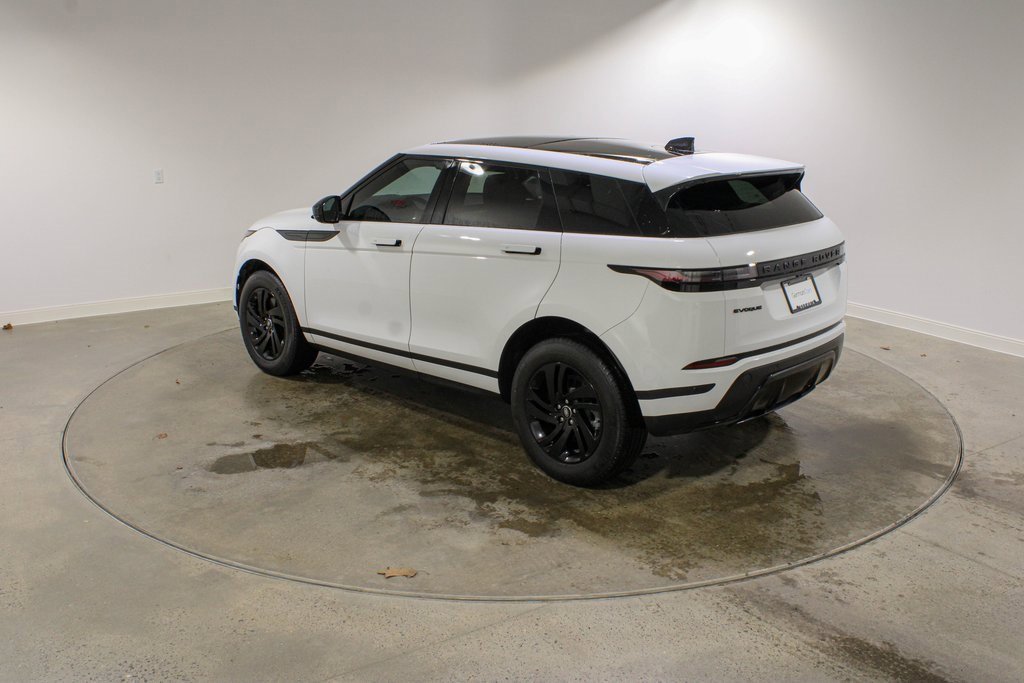 Used 2024 Land Rover Range Rover Evoque S image 3