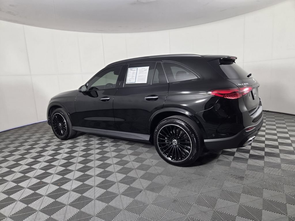 Used 2023 Mercedes-Benz GLC 300 image 7