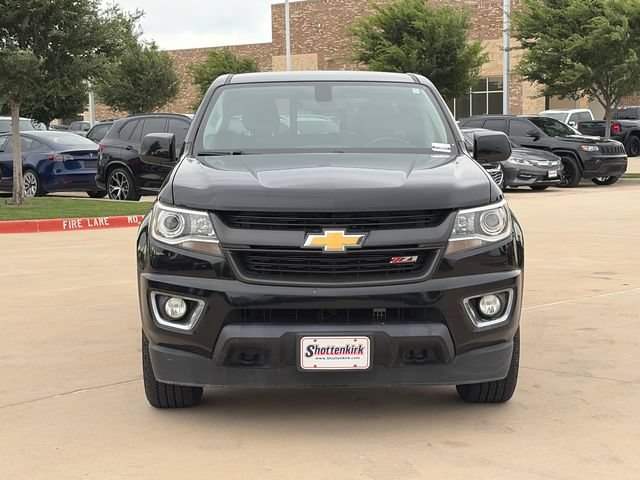 Used 2018 Chevrolet Colorado Z71 AWD/4WD image 2