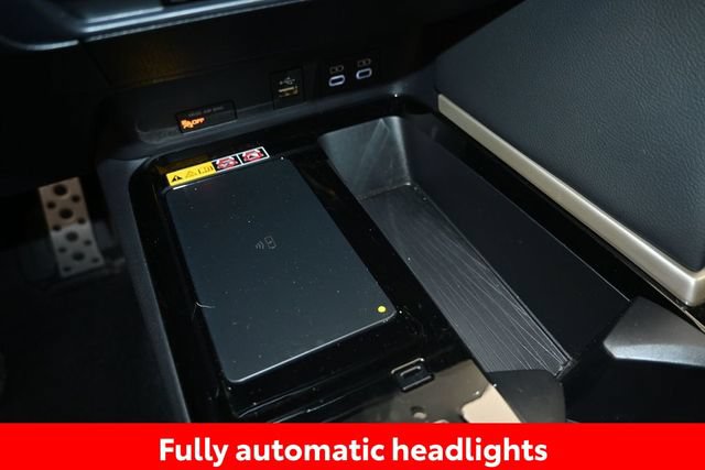 Certified 2025 Toyota Camry LE FWD image 17
