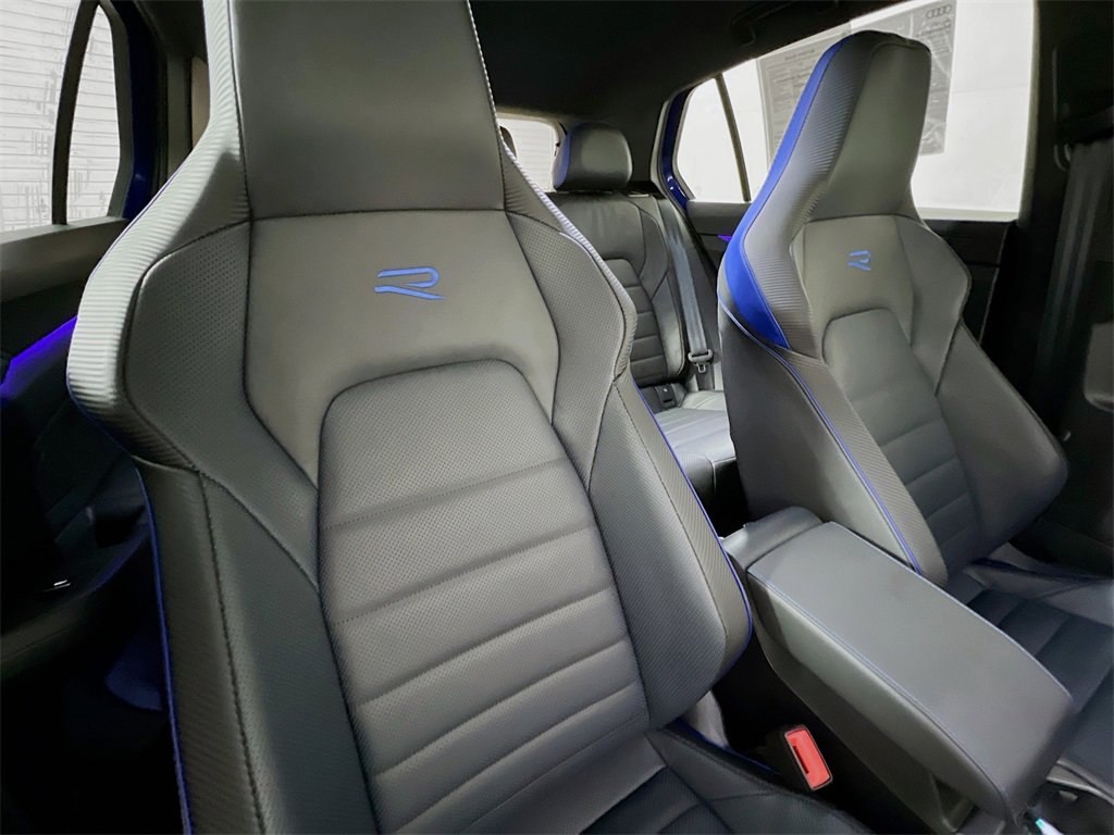Used 2024 Volkswagen Golf R image 26