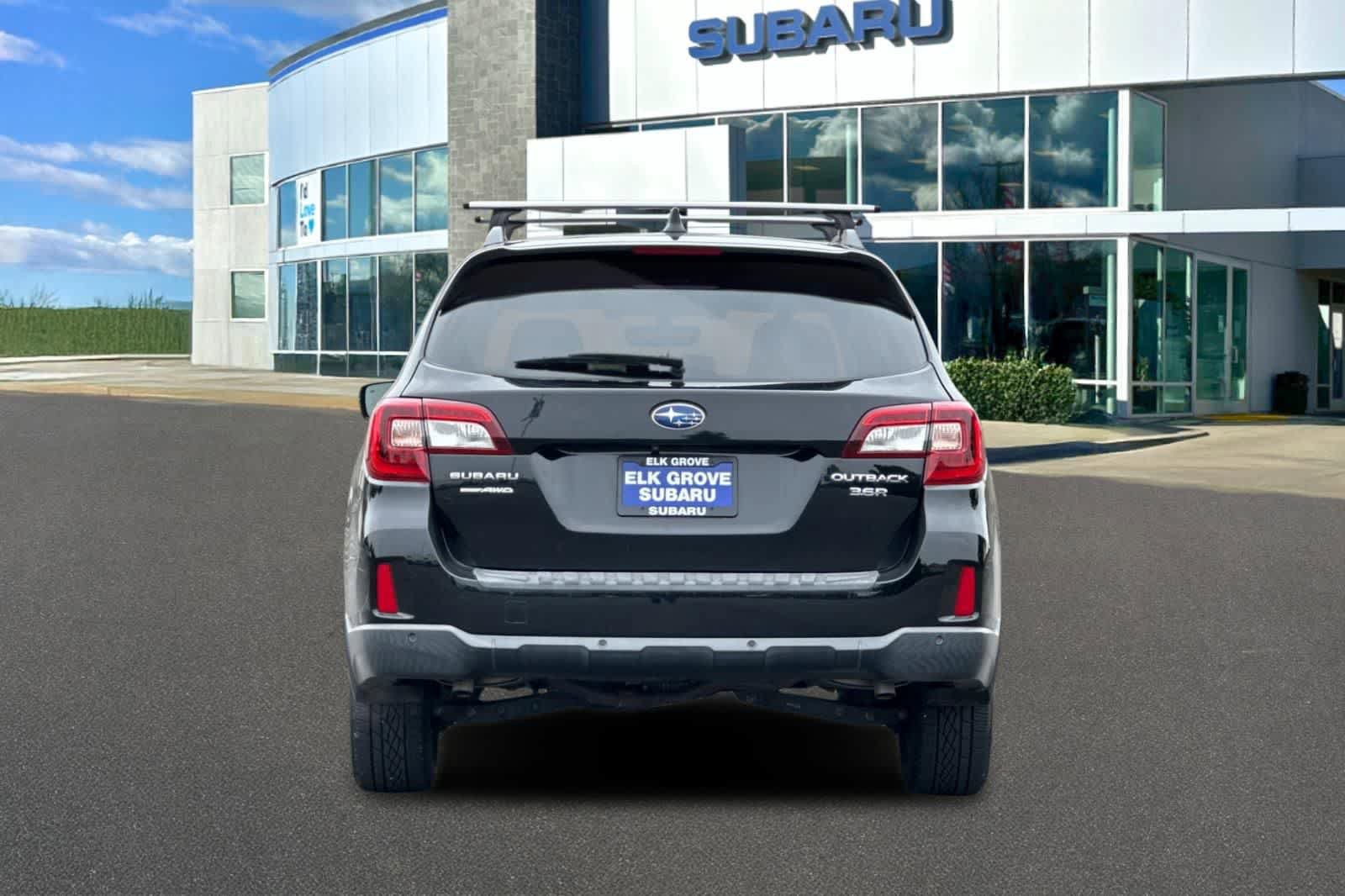 Used 2017 Subaru Outback 3.6R Touring w/ Popular Package #5A AWD/4WD image 7