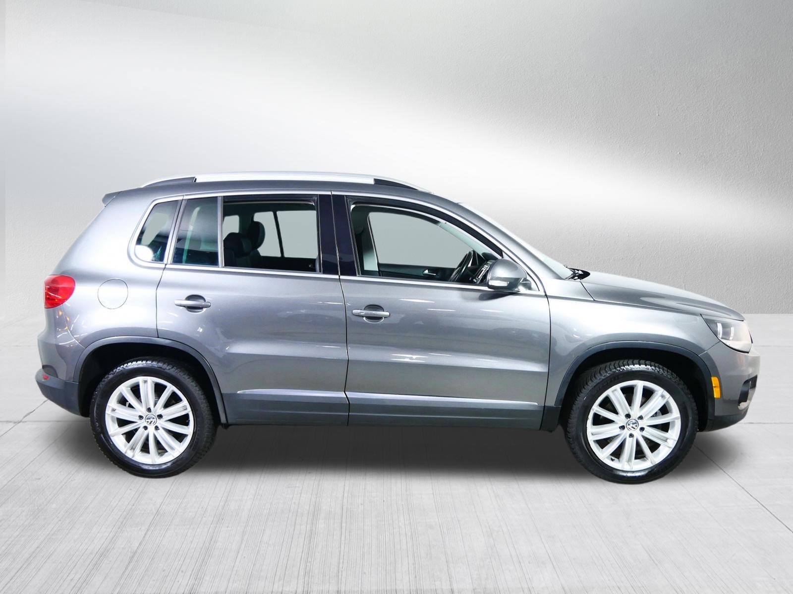 Used 2014 Volkswagen Tiguan SEL AWD/4WD image 8