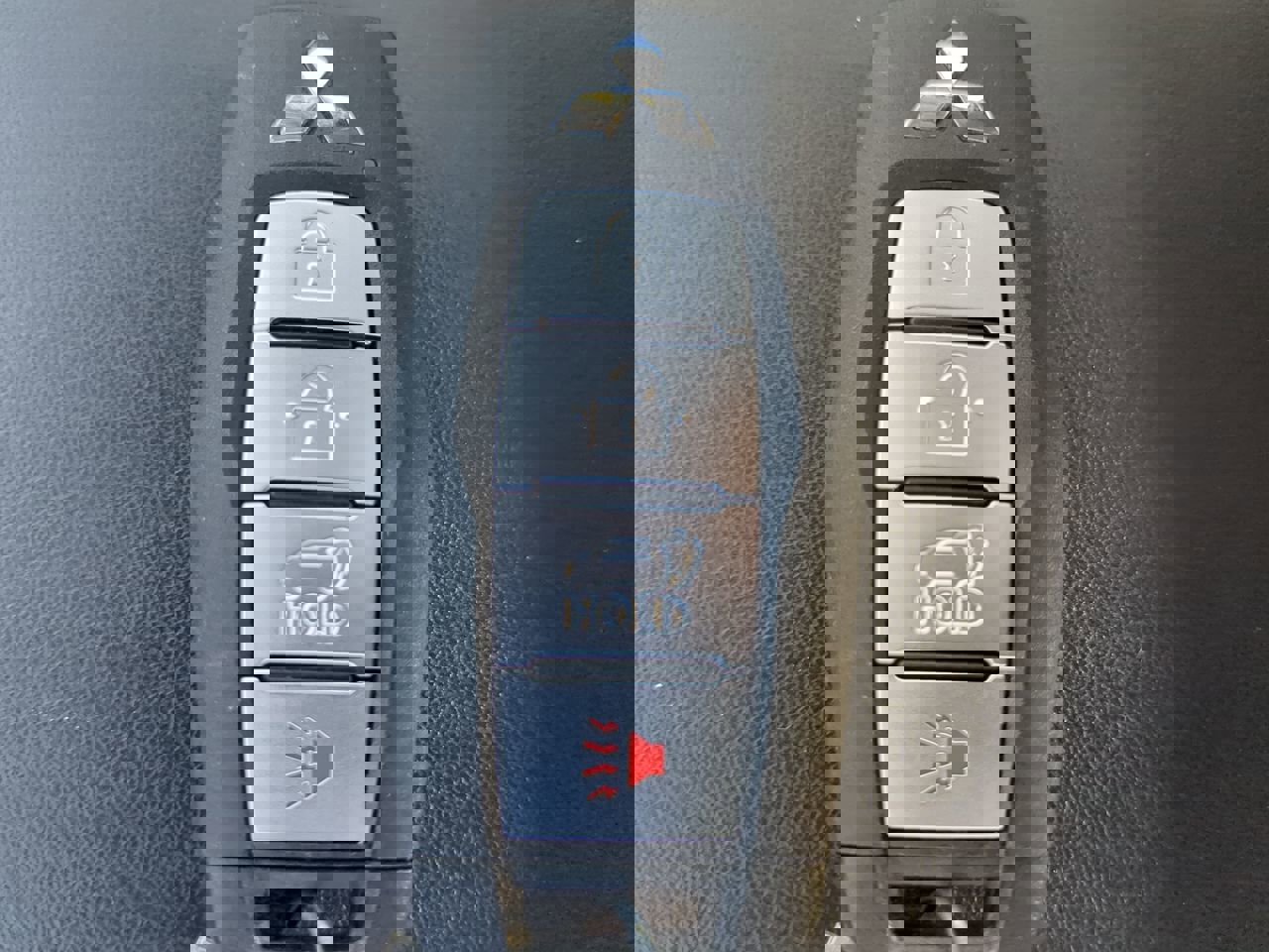 Used 2024 Mitsubishi Outlander SE Black Edition image 32