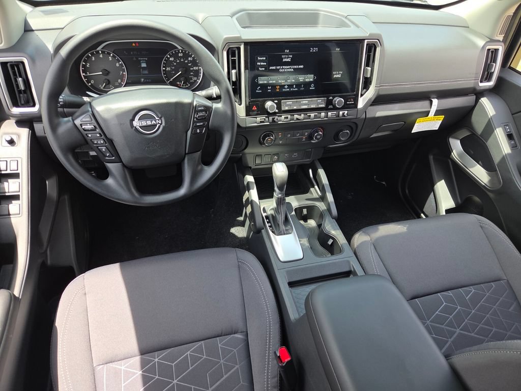 New 2026 Nissan Frontier SV w/ Tow Package RWD image 7