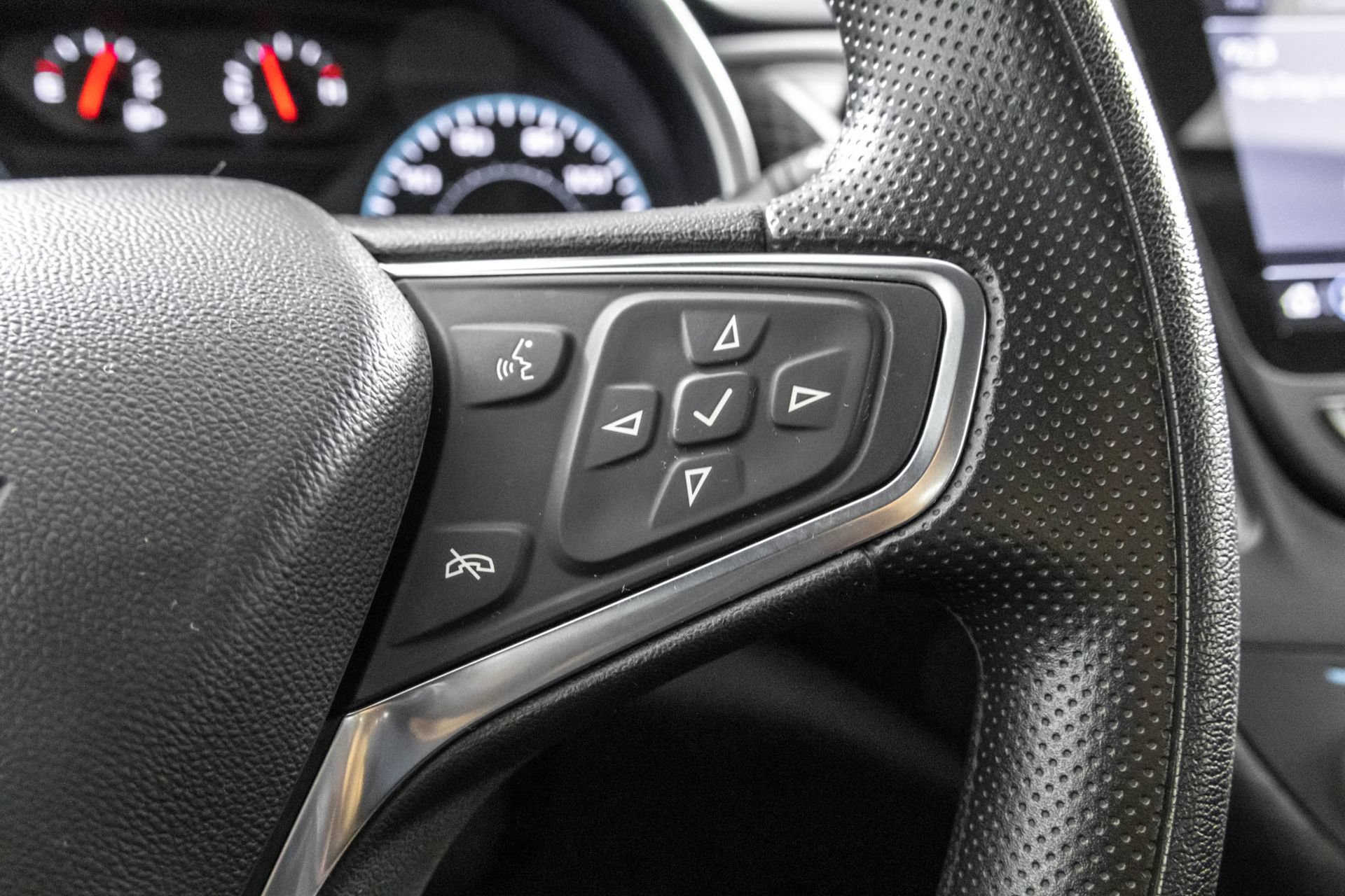 Used 2025 Chevrolet Malibu LT FWD image 26