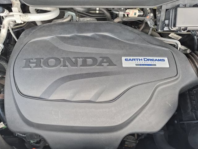 Used 2018 Honda Pilot Touring image 20