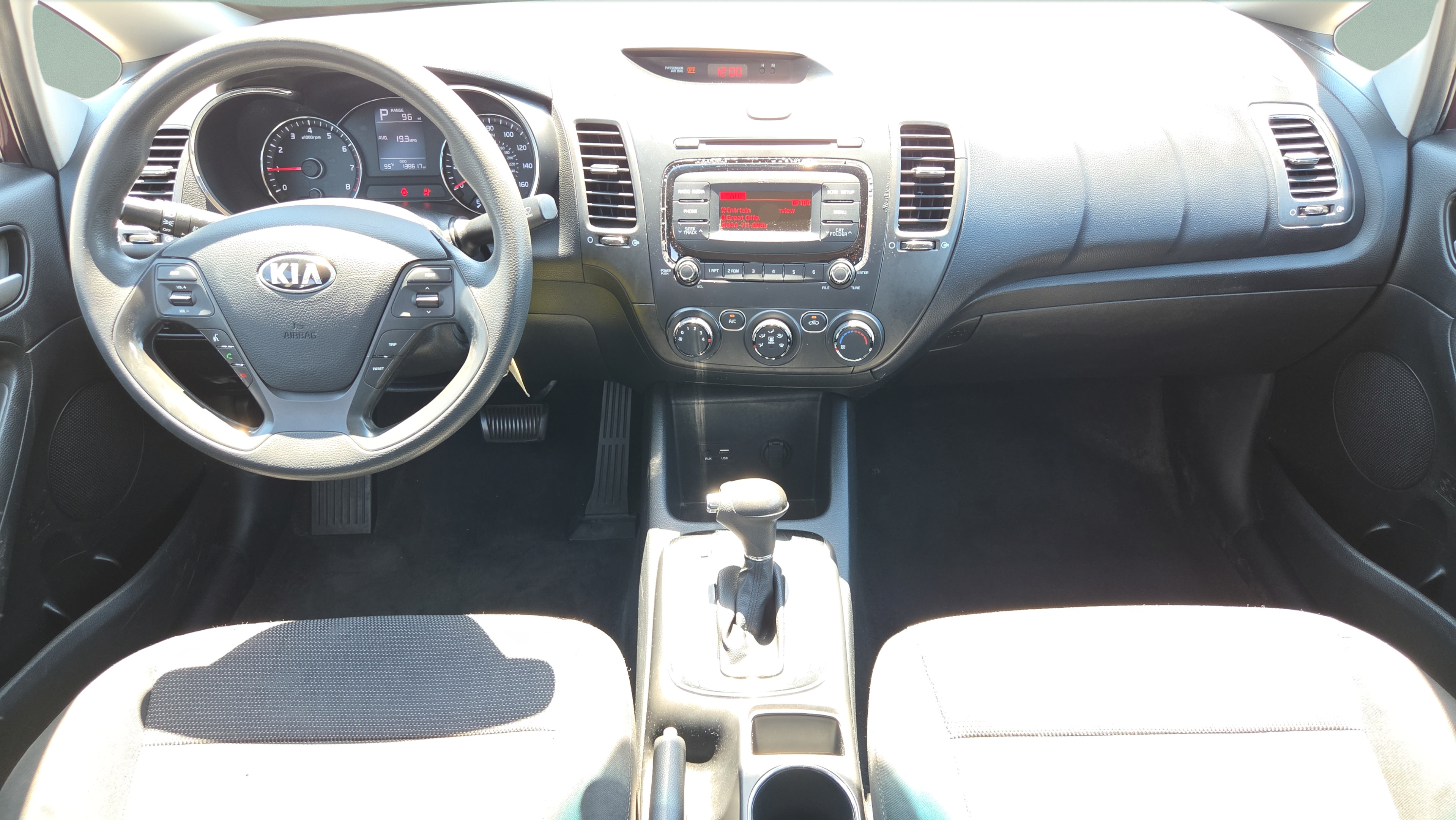 Used 2017 Kia Forte LX FWD image 12