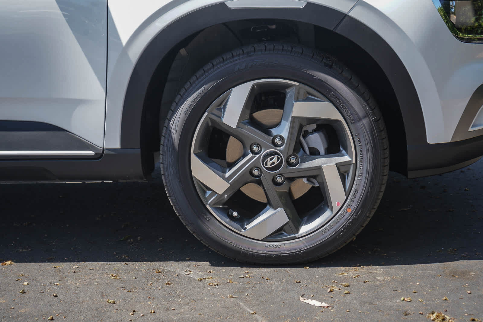New 2026 Hyundai Venue SEL FWD image 9