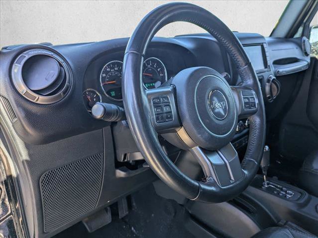 Used 2018 Jeep Wrangler Unlimited Sahara image 9