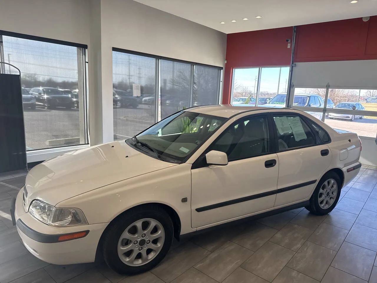 Used 2001 Volvo S40 FWD image 7