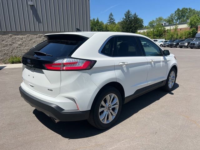 Used 2023 Ford Edge Titanium AWD/4WD image 5