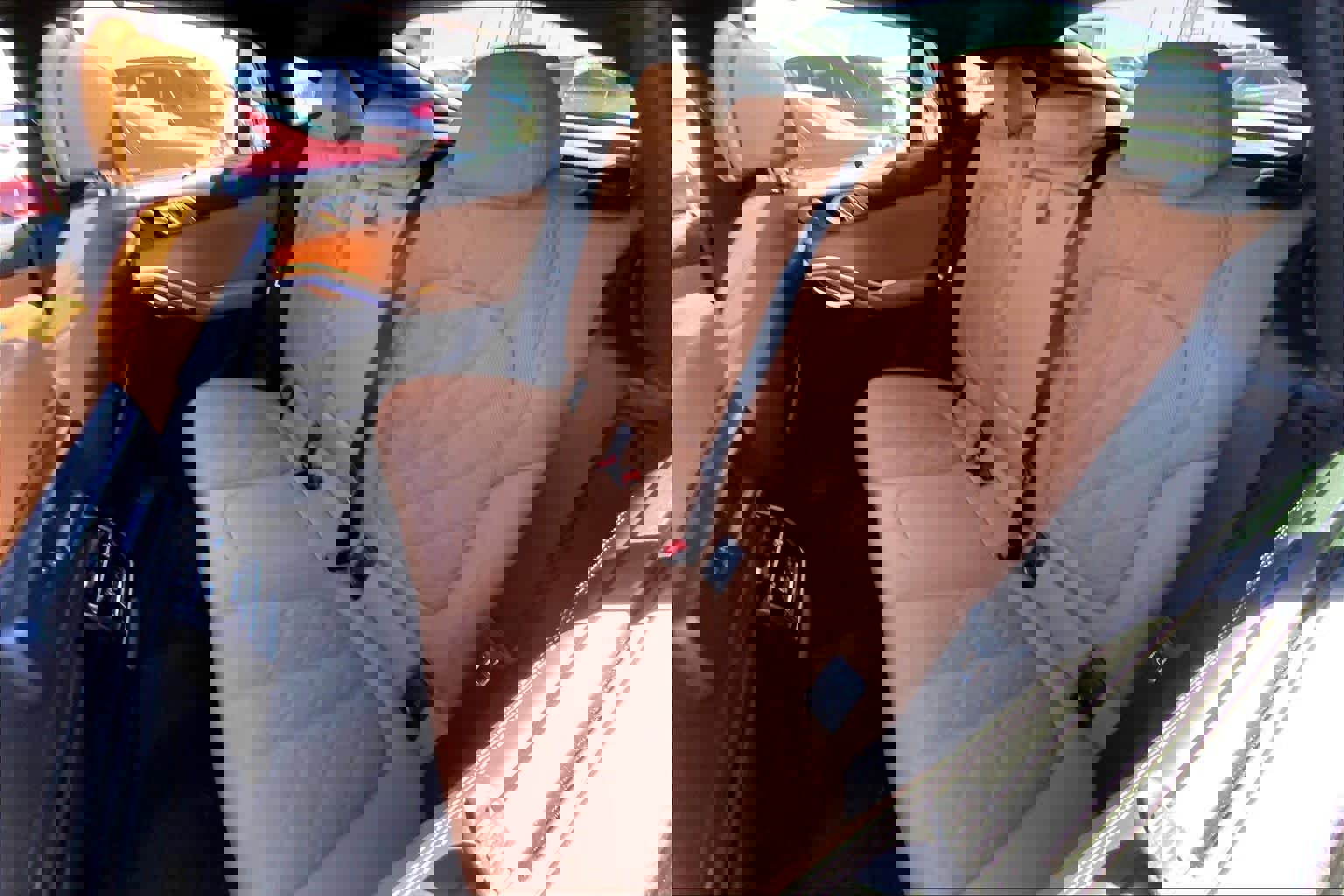 Certified 2023 BMW X6 M50i w/ Executive Package image 20