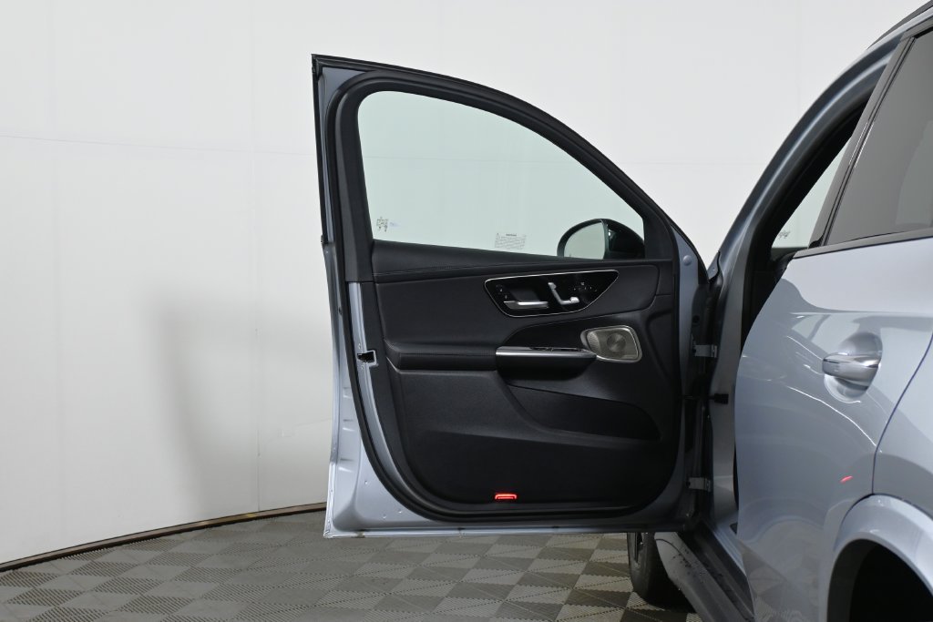 Certified 2026 Mercedes-Benz GLC 300 4MATIC image 22