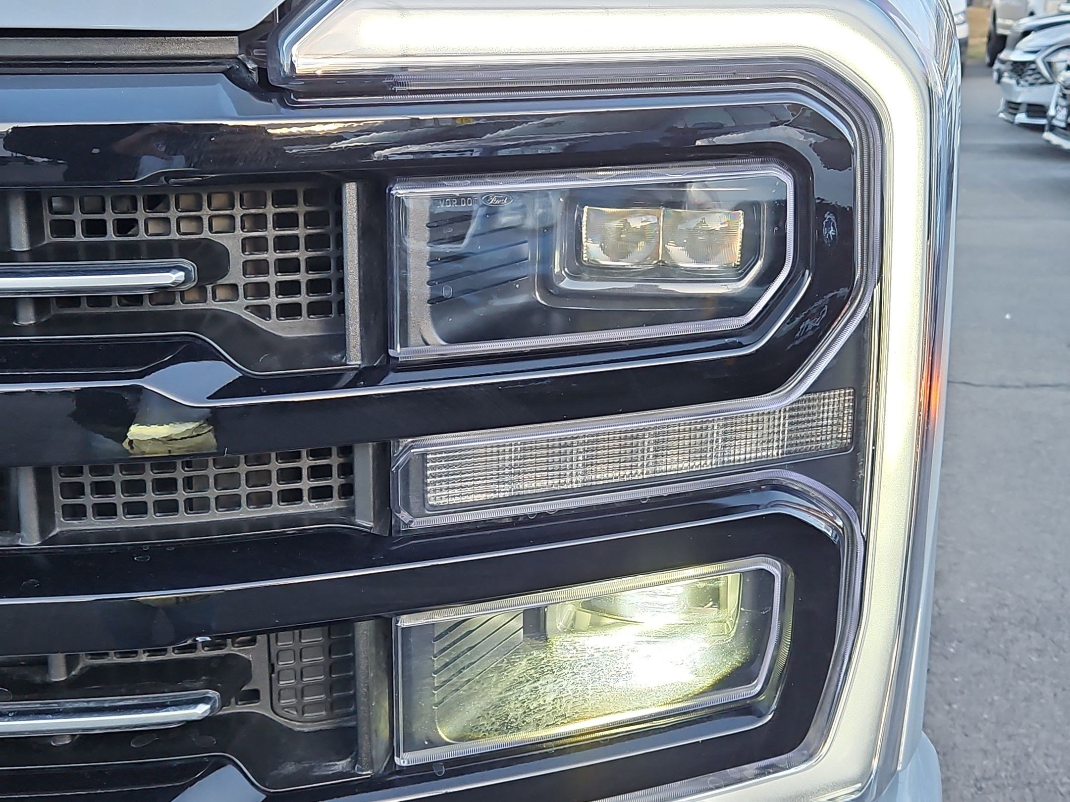 Used 2025 Ford F350 Platinum image 13