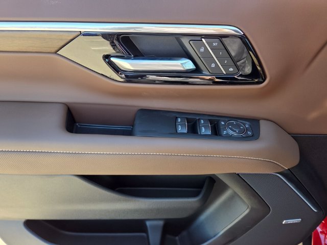 New 2026 Chevrolet Suburban High Country AWD/4WD image 10