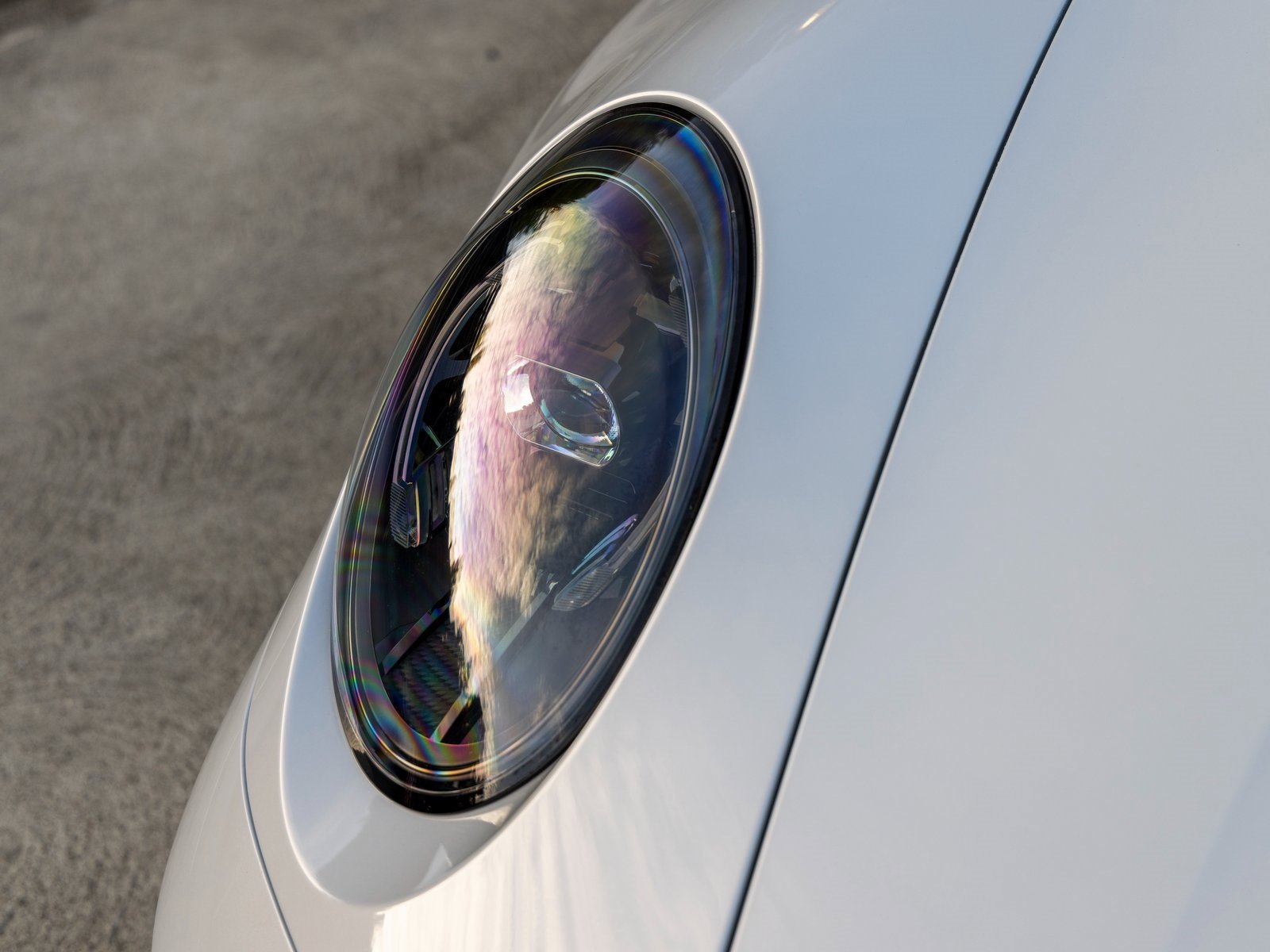 Certified 2025 Porsche 911 Carrera GTS image 14