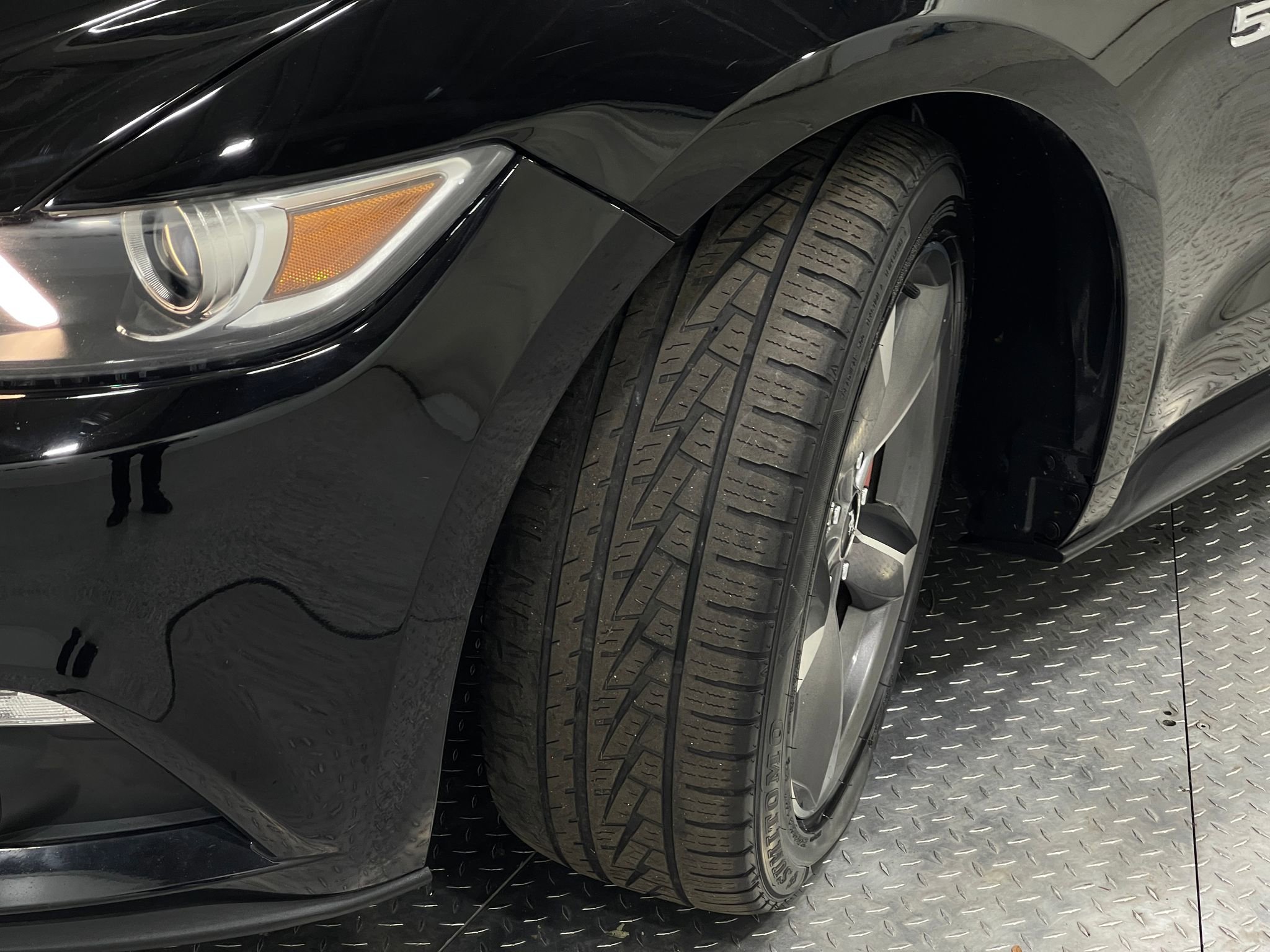 Used 2015 Ford Mustang GT image 35