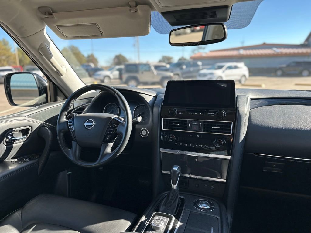 Used 2023 Nissan Armada SV image 18