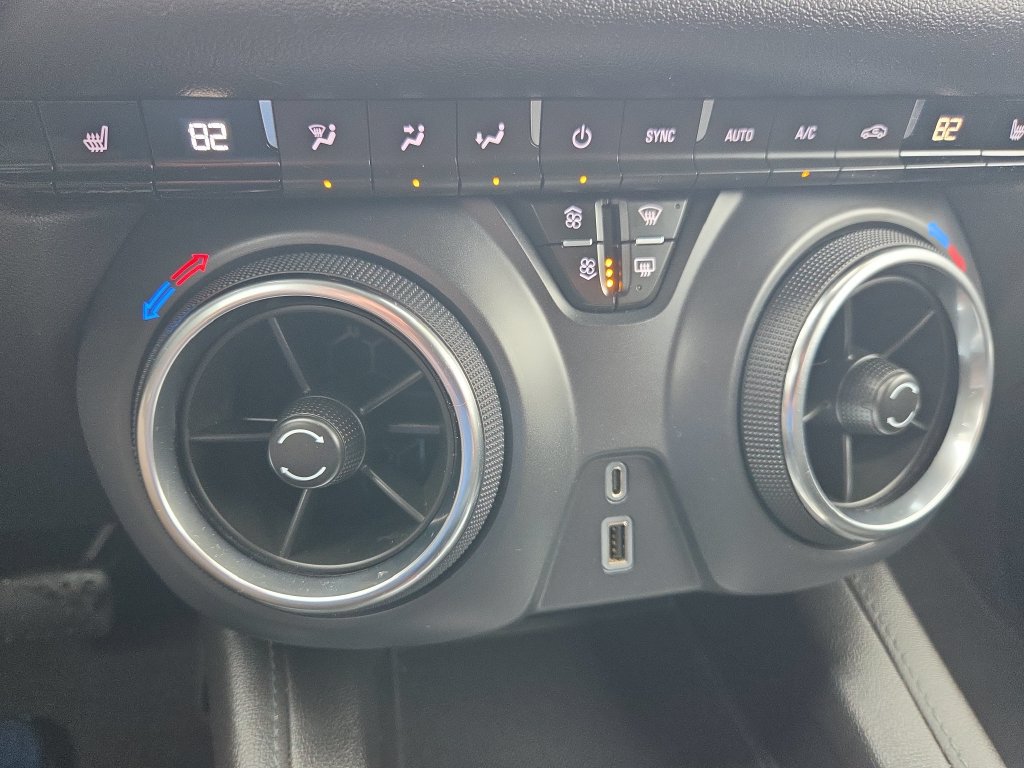 Certified 2021 Chevrolet Blazer LT AWD/4WD image 24