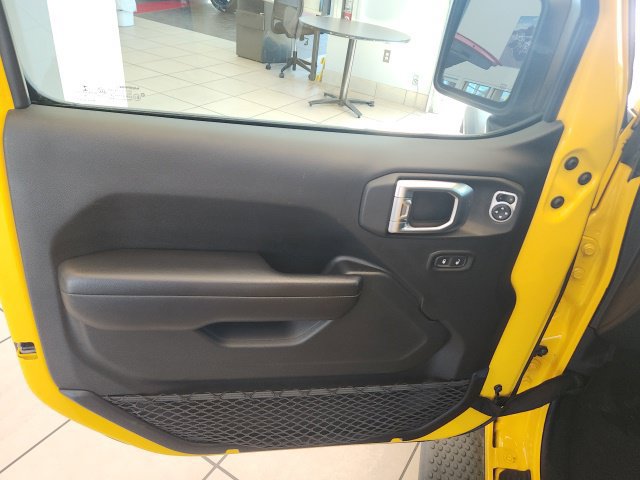 Certified 2018 Jeep Wrangler Unlimited Sport S AWD/4WD image 23