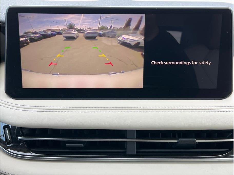 Used 2025 INFINITI QX60 Pure FWD image 15