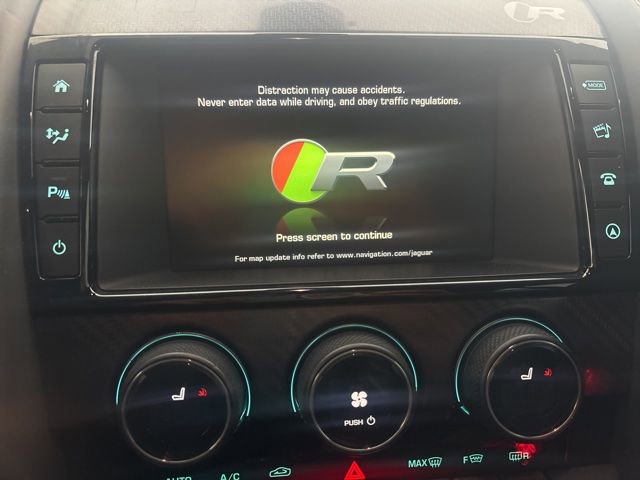 Used 2016 Jaguar F-TYPE R image 8