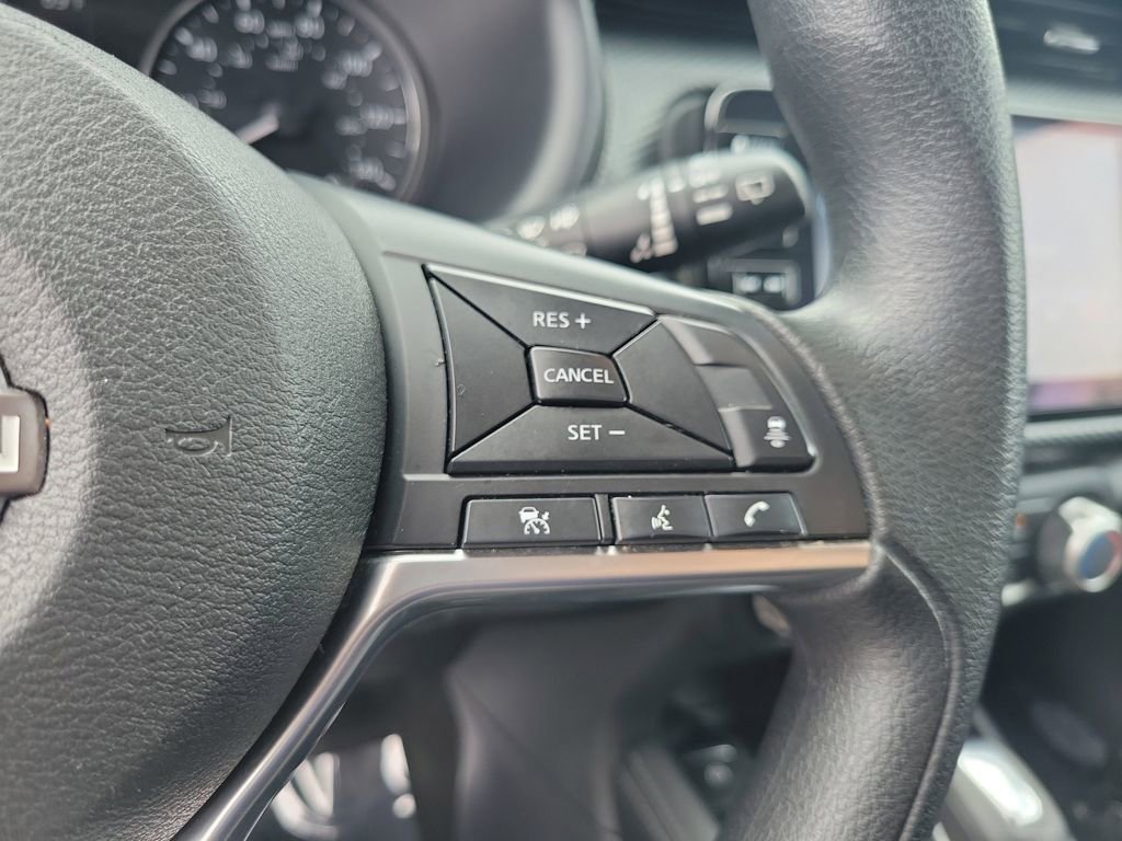 Used 2023 Nissan Kicks SV FWD image 21