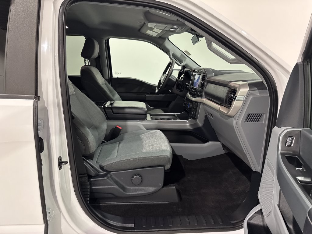 Used 2021 Ford F150 XLT w/ XTR Package AWD/4WD image 22