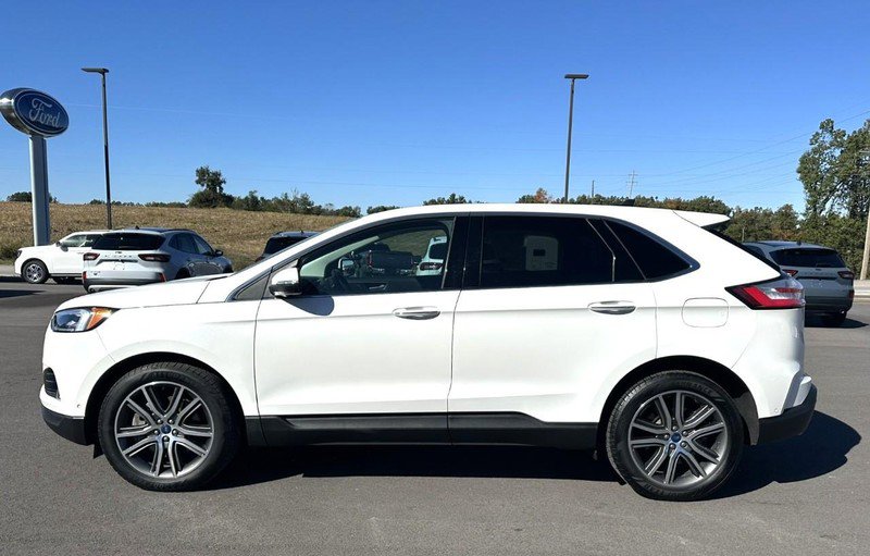 Used 2021 Ford Edge Titanium w/ Equipment Group 301A image 6
