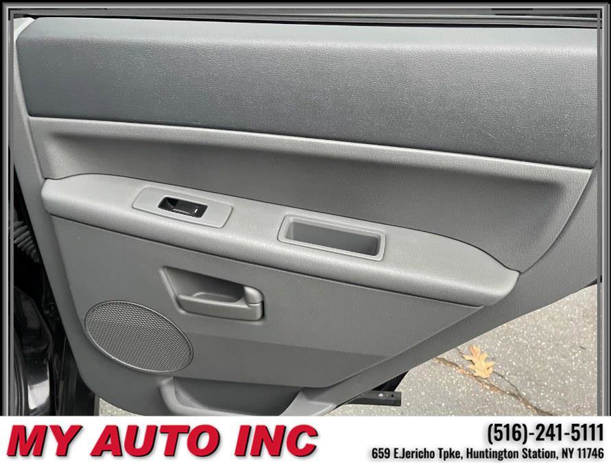 Used 2007 Jeep Grand Cherokee Laredo image 32