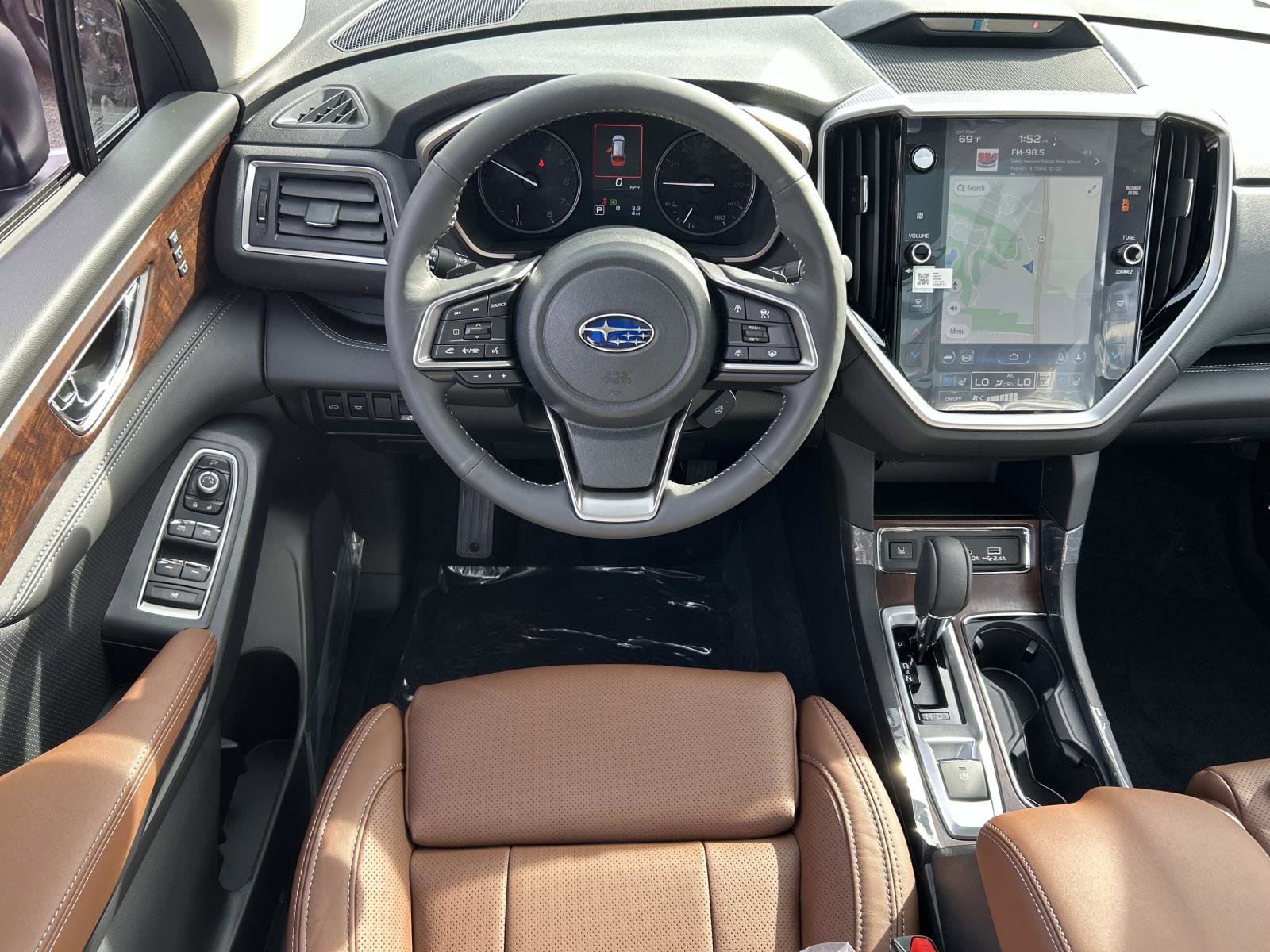 New 2025 Subaru Ascent Touring image 4