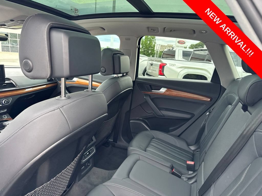 Used 2023 Audi Q5 2.0T Premium Plus w/ Premium Plus Package AWD/4WD image 8