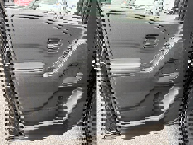 New 2026 Nissan Frontier SV w/ All-Weather Content Package image 10