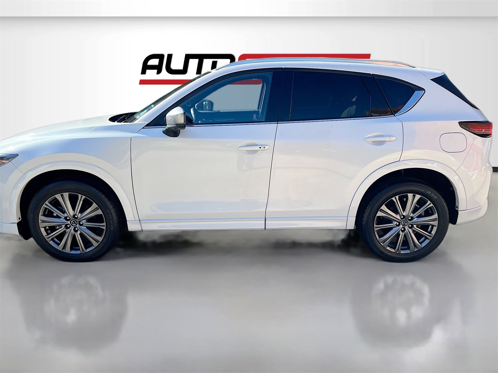 Used 2024 MAZDA CX-5 Signature image 4
