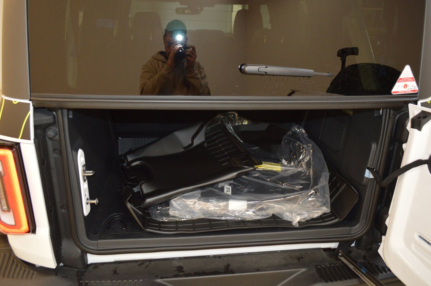 New 2025 Ford Bronco Badlands image 13