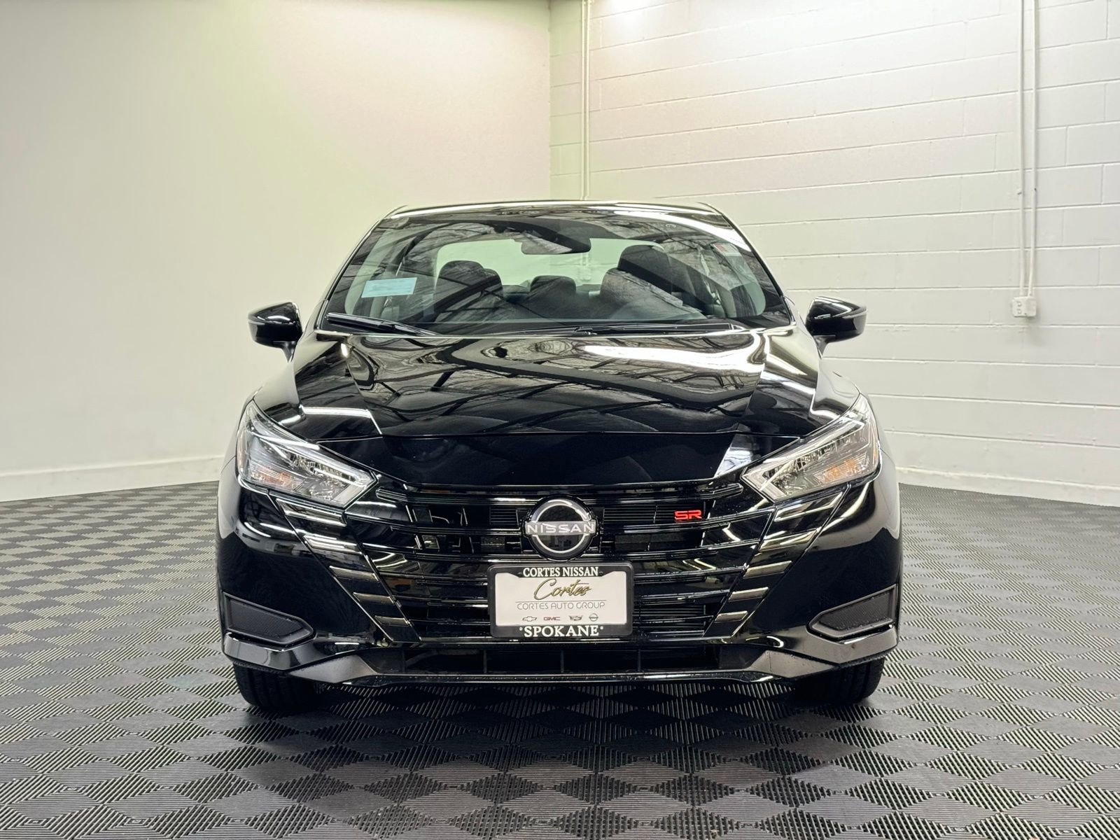 New 2025 Nissan Versa SR image 5