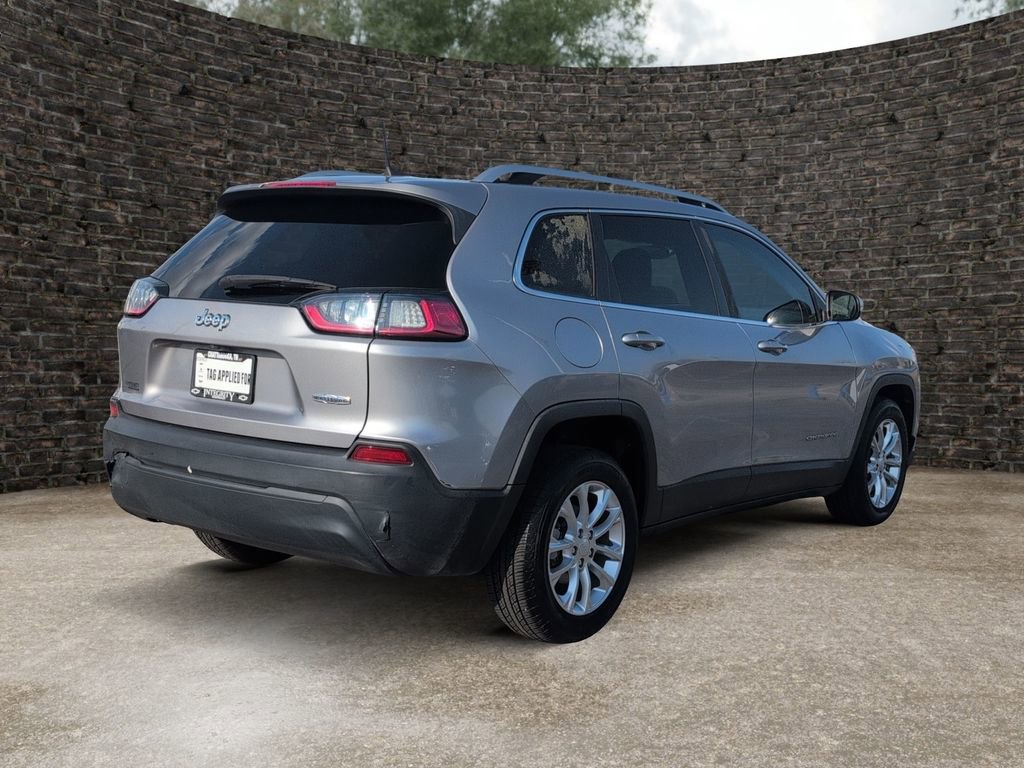 Used 2019 Jeep Cherokee Latitude w/ Popular Appearance Group FWD image 7