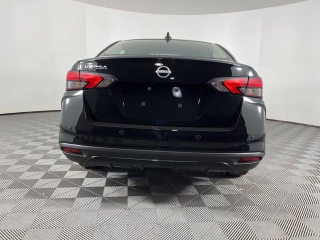 New 2025 Nissan Versa SV w/ Trunk Package image 9