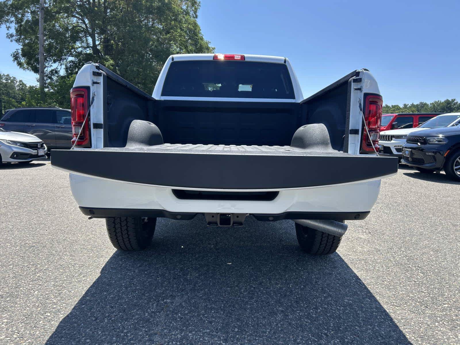 Used 2026 RAM 2500 Big Horn AWD/4WD image 11