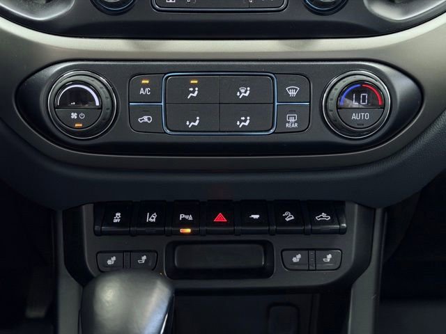 Used 2022 Chevrolet Colorado Z71 w/ Safety Package AWD/4WD image 29