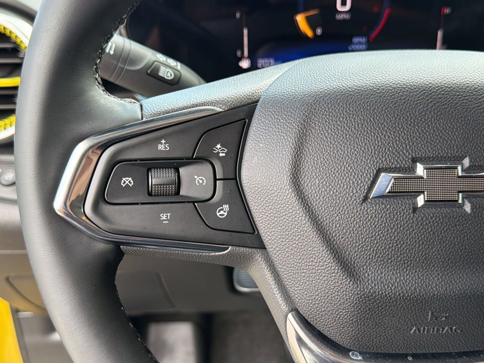 Used 2025 Chevrolet Trax ACTIV w/ Driver Confidence Package FWD image 16