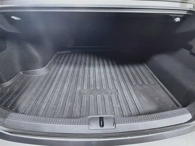 Used 2023 Toyota Crown AWD/4WD image 31