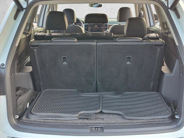 Used 2018 Volkswagen Atlas SEL Premium AWD/4WD image 6