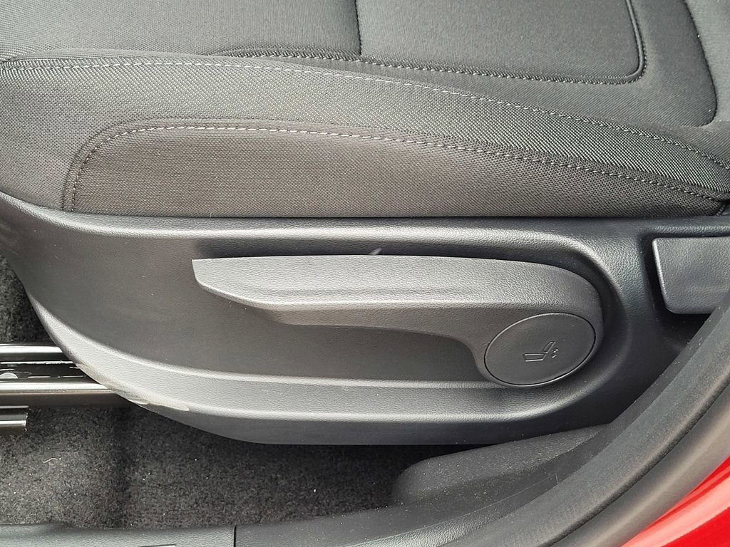 New 2026 Hyundai Tucson SE image 12