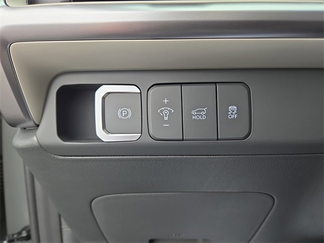 Certified 2025 Hyundai Santa Fe SEL image 19