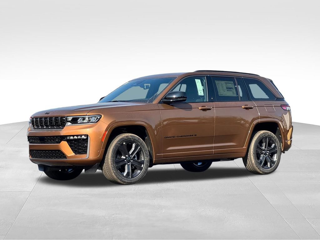 New 2027 Jeep Grand Cherokee Limited AWD/4WD image 3
