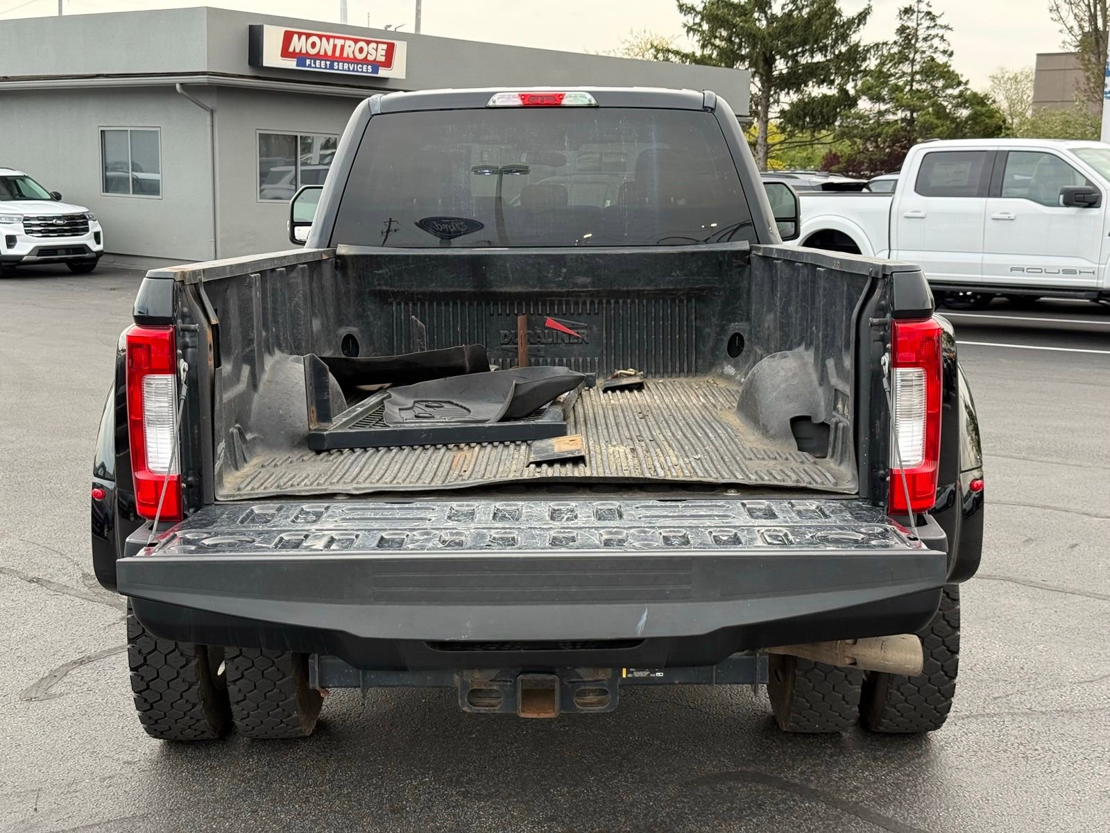 Used 2017 Ford F450 XL w/ Power Equipment Group AWD/4WD image 31