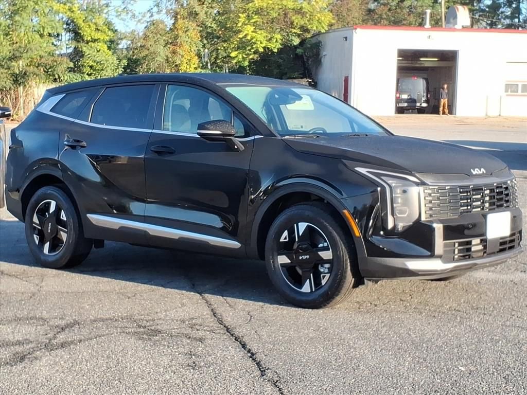 New 2026 Kia Sportage LX
