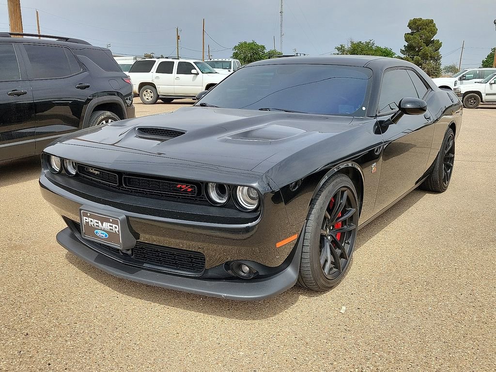 Used 2023 Dodge Challenger R/T Scat Pack w/ Plus Package RWD image 4